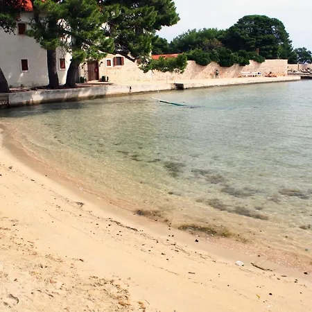 With A Parking Space - 8430 شقة