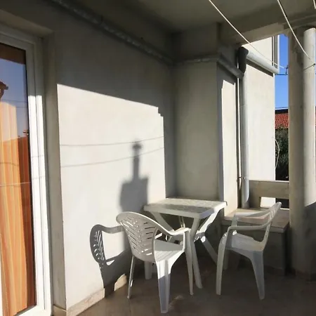 With A Parking Space - 8430 *