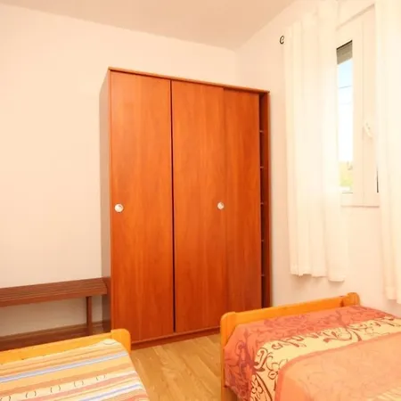 With A Parking Space - 8430 公寓 *