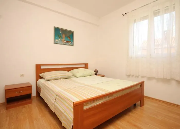 With A Parking Space - 8430