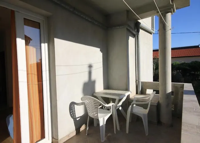 With A Parking Space - 8430 *